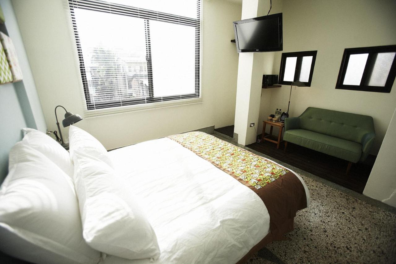 有方公寓 Your Fun Apartment 台南 外观 照片